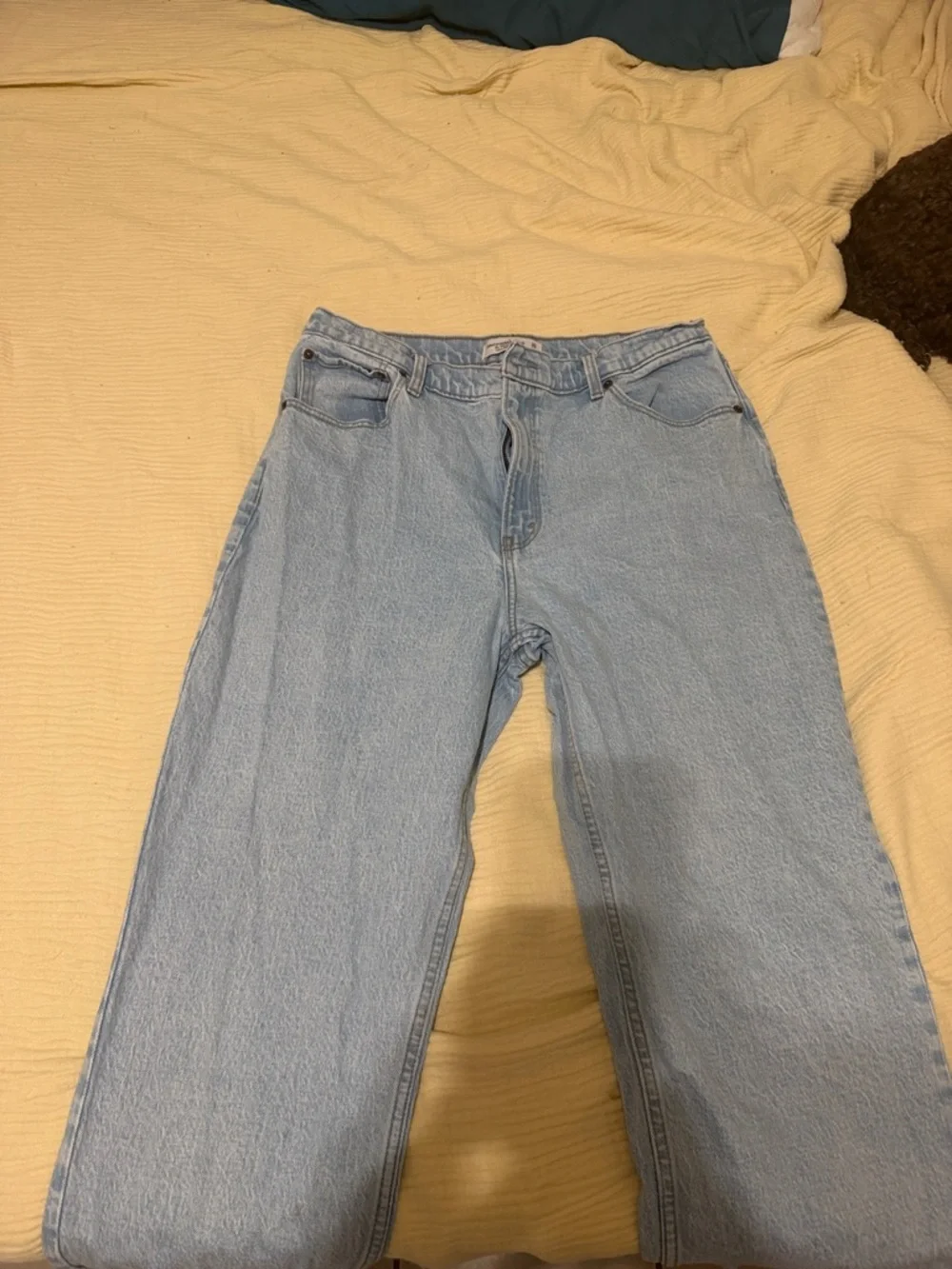 Abercrombie & Fitch Pale Blue High-Rise Straight Jeans - Picture 2 of 3